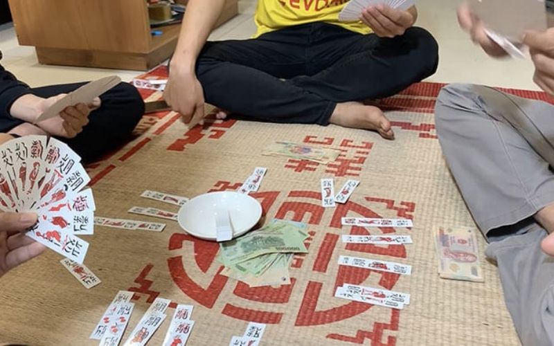 Hướng dẫn chơi bài chắn dễ hiểu nhất cho người mới chơi 5 hướng dẫn chơi bài chắn