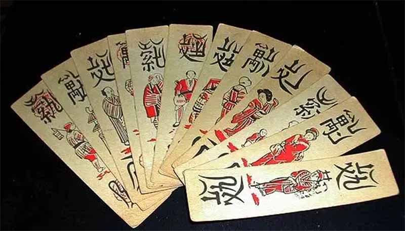 Hướng dẫn cách đánh bài chắn chi tiết và cụ thể nhất 5 đánh bài chắn
