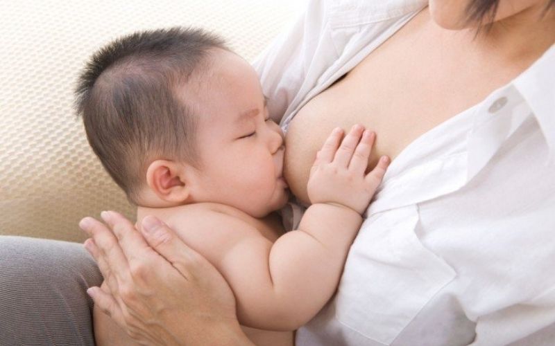 Mơ thấy cho con bú đánh đề con gì? Ý nghĩa giấc mơ 7 mơ cho con bú đánh đề con gì