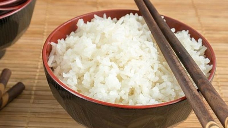 Ngủ mơ thấy cơm trắng có điềm báo gì không? 5 mơ thấy cơm trắng