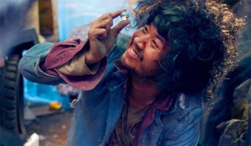 Mơ thấy người điên có ý nghĩa gì? - Giải mã giấc mơ 6 mơ thấy người điên